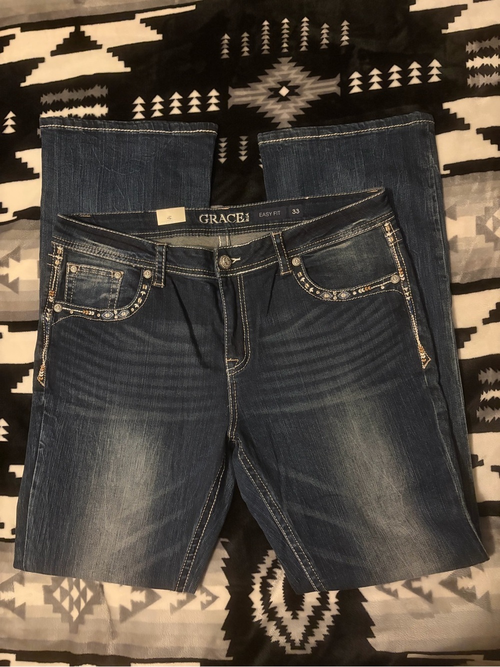 Grace in LA Women's Dark Blue Boot Cut Jeans with Embellished Back Pockets - Picture 5 of 8